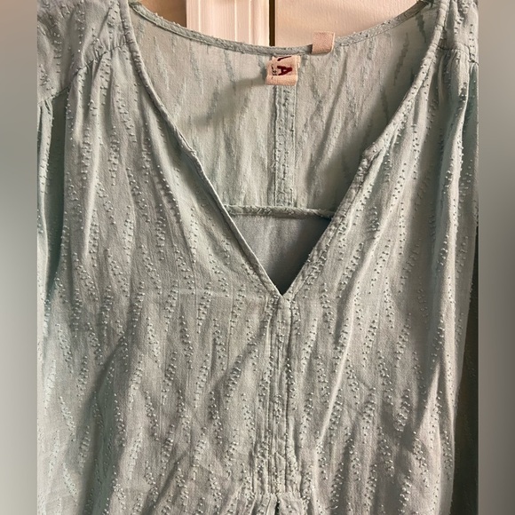 Dolan Light Blue top v neck textured babydoll cotton Large‎ - Picture 3 of 7
